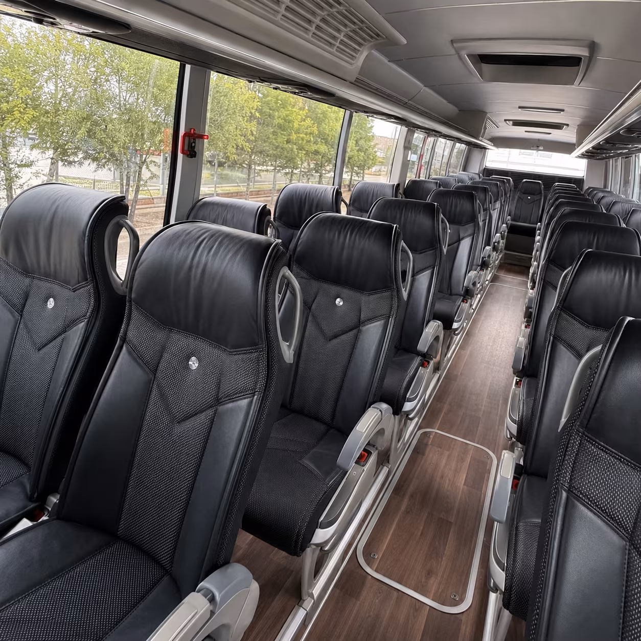 find transportation for your next airport transfer 2