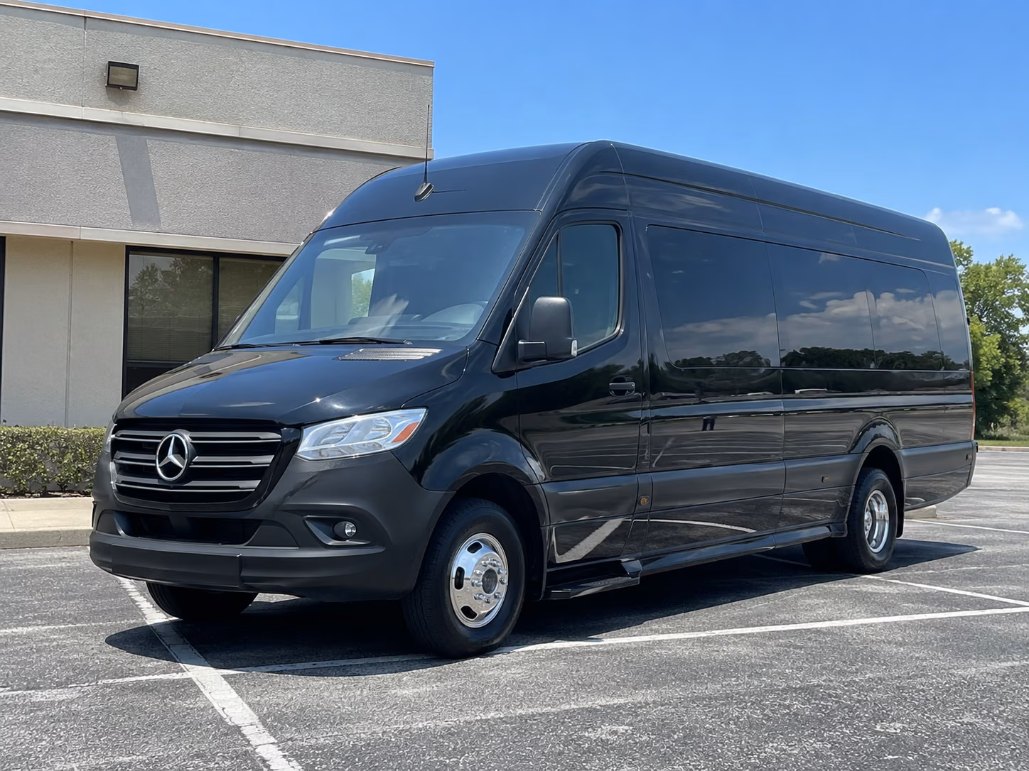 find transportation for your next airport transfer 4